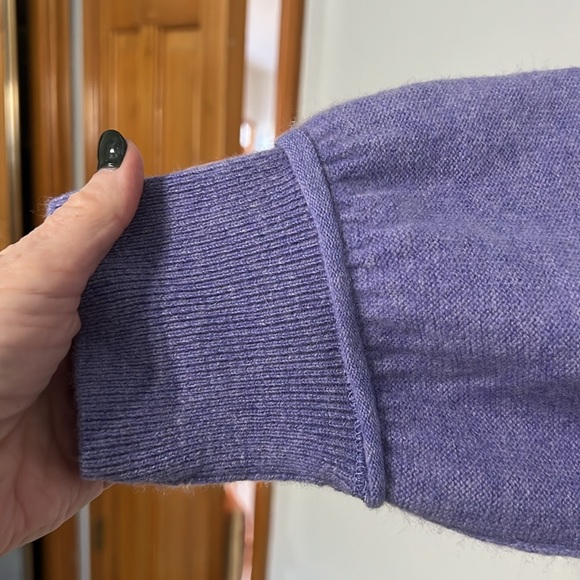 Free People V-neck Lavender Cahsmere Women's Sweater - Picture 4 of 6